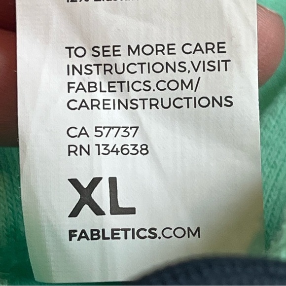 Fabletics Island Terry Cloth Mint Green Shirt Shorts Set Sz XL Pockets Vacation - Picture 12 of 16